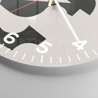 Clock face with numbers