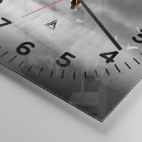 Clock face with numbers