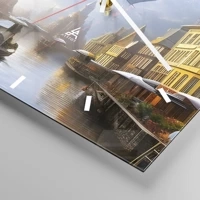 Clock face with lines