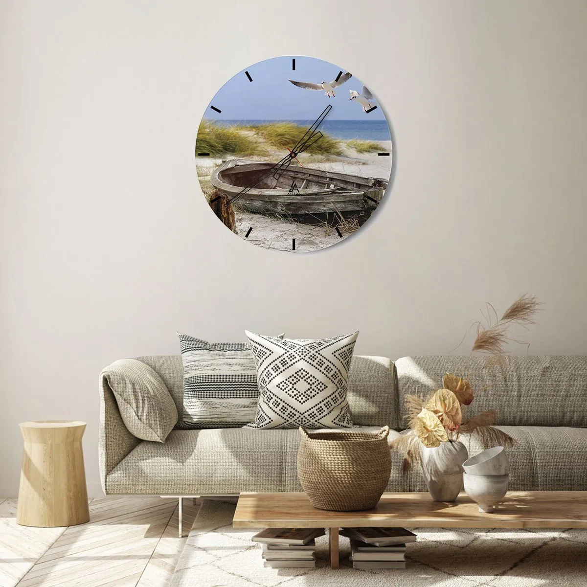 Wall clock - Clock on glass - A boat on a sandy beach with seagulls - 30x30cm - Bathed in the Sun - Modern wall decoration for the living room, kitchen, and bedroom ARTTOR