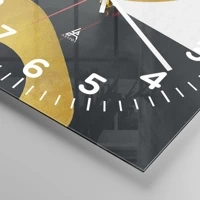 Clock face with numbers