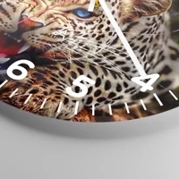 Clock face with numbers