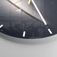 Clock face with lines