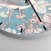 Clock face with lines