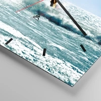 Clock face with lines