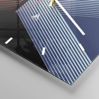 Clock face with lines