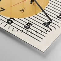 Clock face with numbers