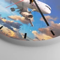 Clock face with lines