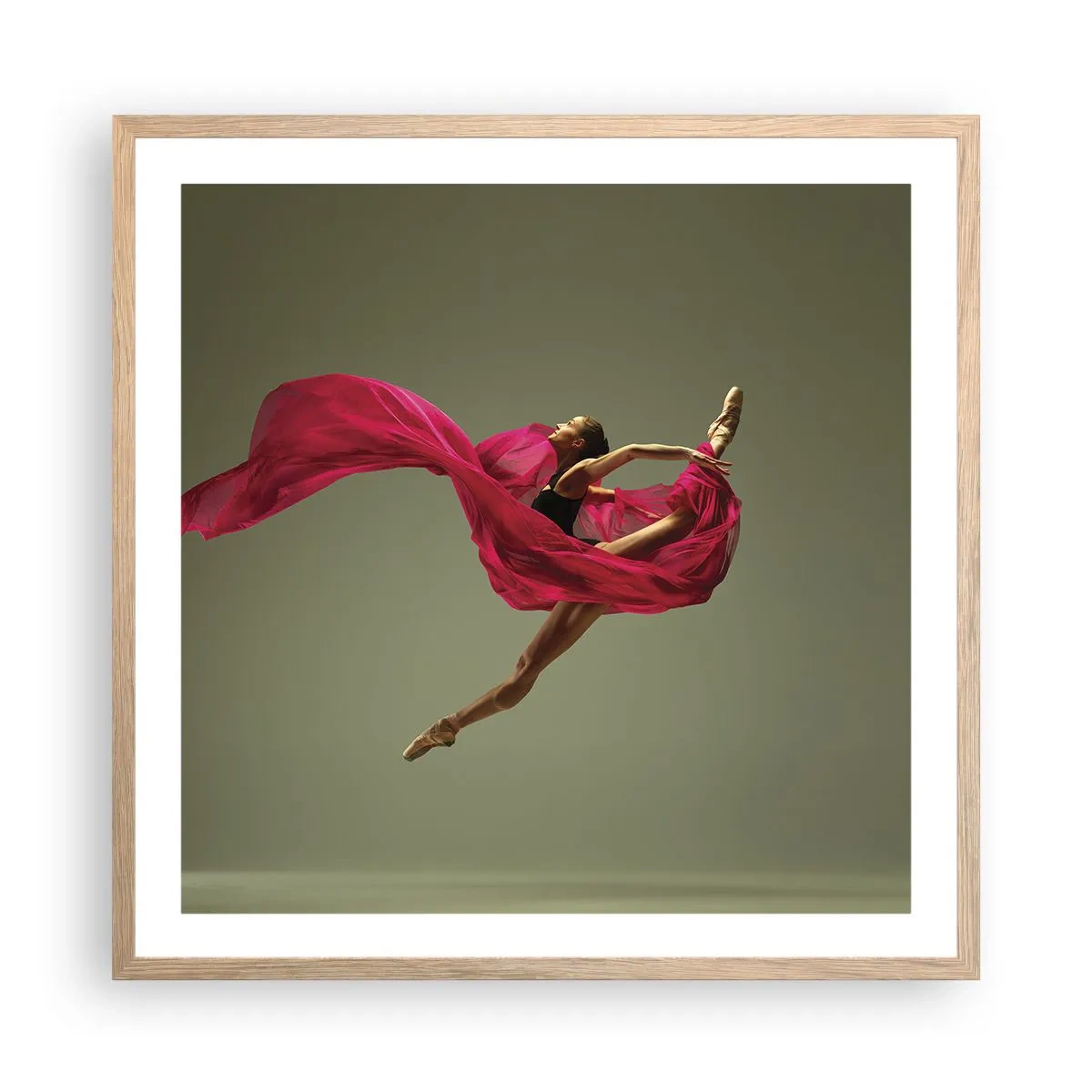 Poster in light oak frame - Dancing Flame - 60x60 cm