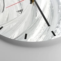Clock face with lines