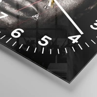 Clock face with numbers