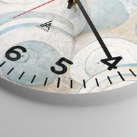 Clock face with numbers