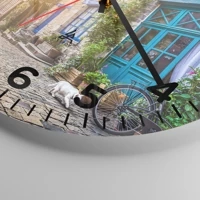 Clock face with numbers