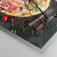 Clock face with numbers