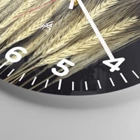 Clock face with numbers