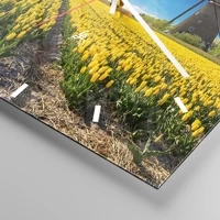 Clock face with lines