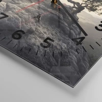 Clock face with numbers