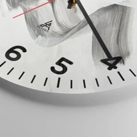 Clock face with numbers