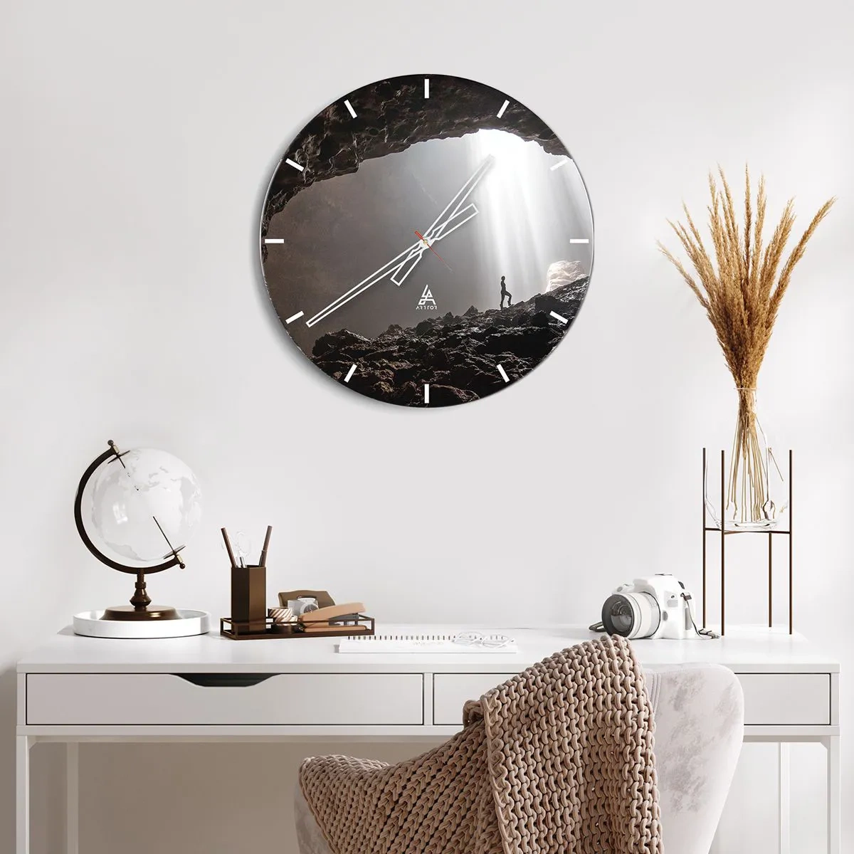 Wall clock - Clock on glass - Luminous Grotto - 40x40 cm