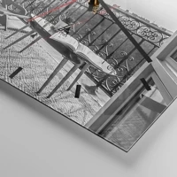 Clock face with lines