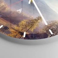 Clock face with lines