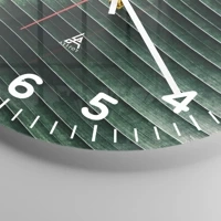 Clock face with numbers