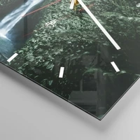 Clock face with lines