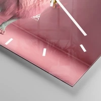 Clock face with lines