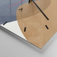Clock face with lines