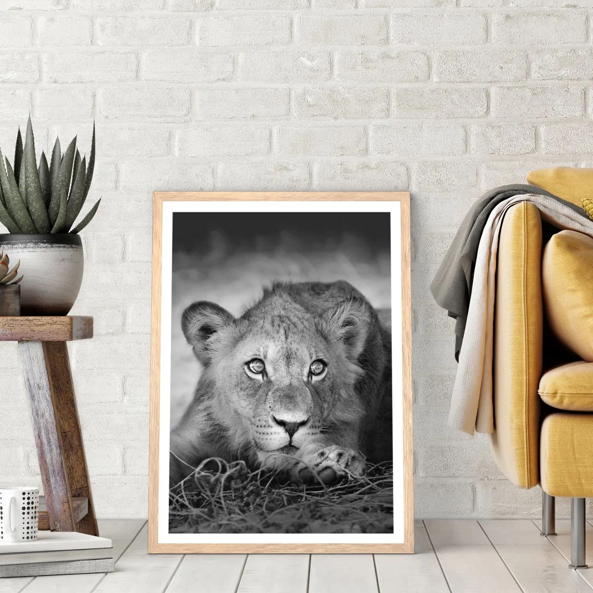 Poster in light oak frame - Royal Puppy - 50x70 cm