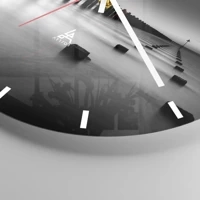 Clock face with lines