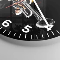 Clock face with numbers