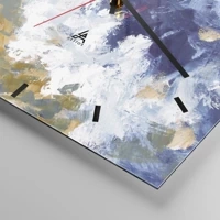 Clock face with lines