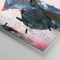 Clock face with lines