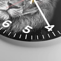 Clock face with numbers