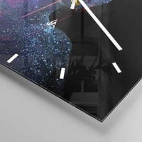 Clock face with lines