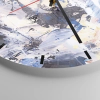 Clock face with lines