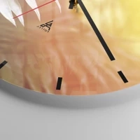 Clock face with lines