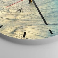Clock face with lines