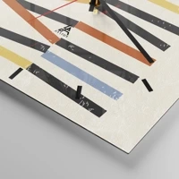 Clock face with lines