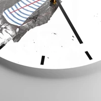 Clock face with lines