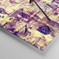 Clock face with lines