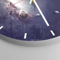 Clock face with lines