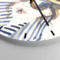 Clock face with lines