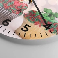 Clock face with numbers