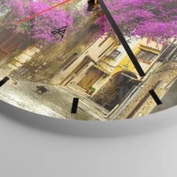 Clock face with lines