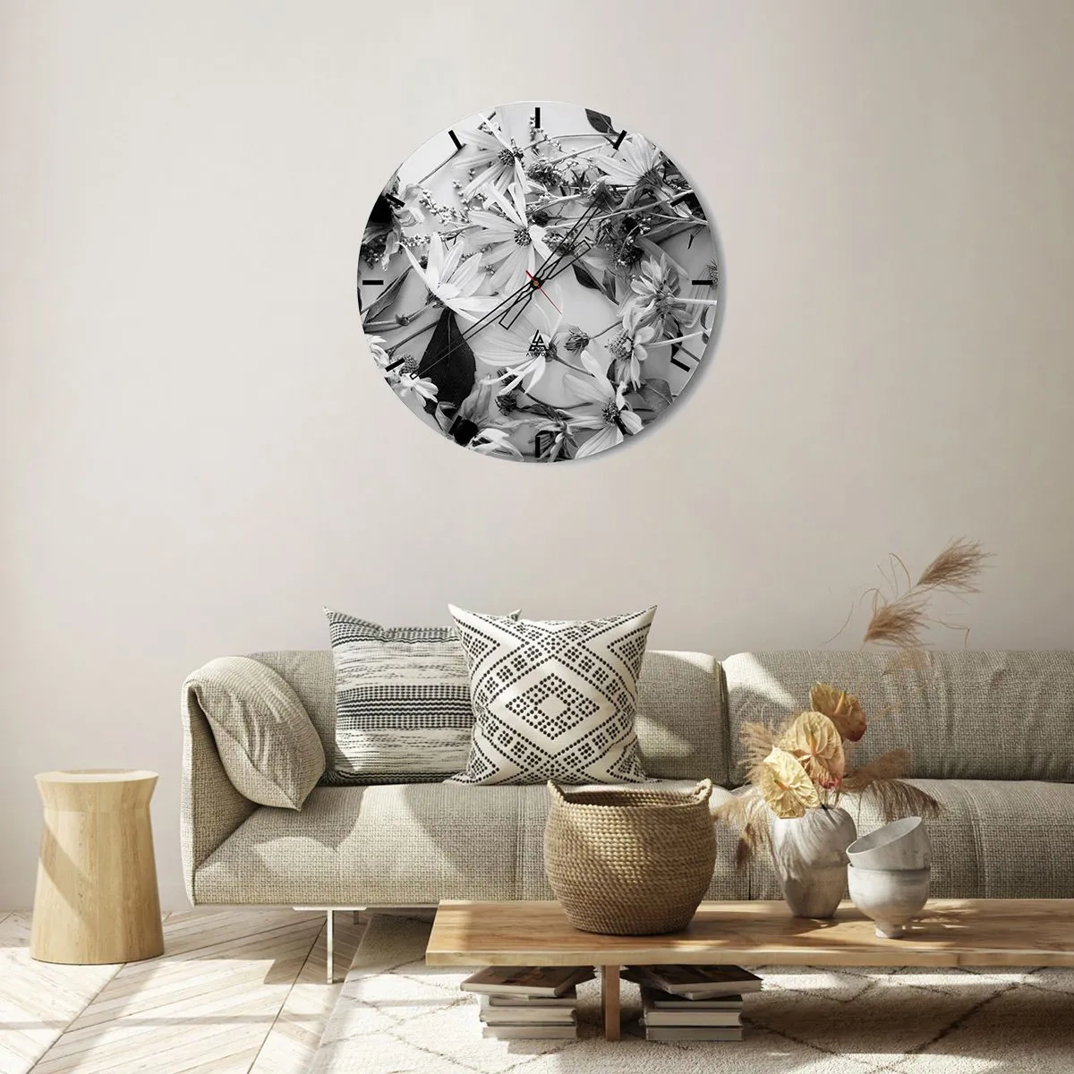 Wall clock - Clock on glass - Black and white flowers scattered on a light background in a casual arrangement - 30x30cm - No-Bouquet of Flowers - Modern wall decoration for the living room, kitchen, and bedroom ARTTOR