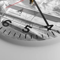 Clock face with numbers