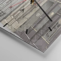 Clock face with lines