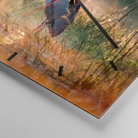 Clock face with lines